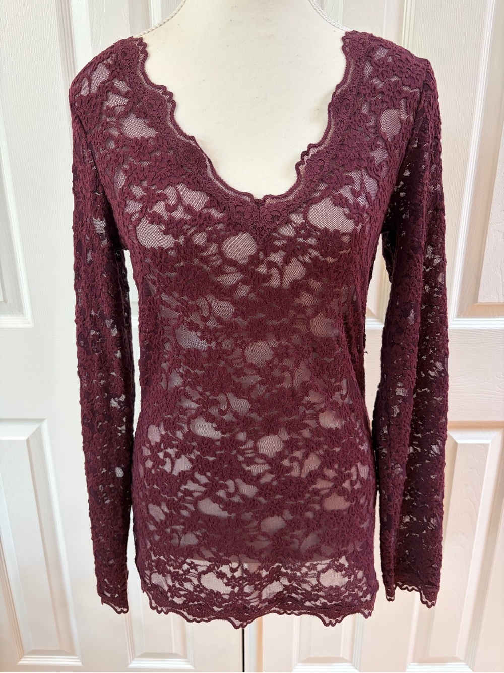 Rosemunde Maroon Lace V-Neck Long Sleeve Top with Stretch  Size  M